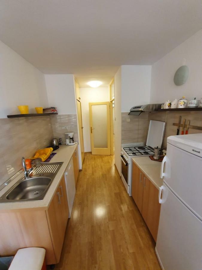 Apartman Val Pula Exterior foto